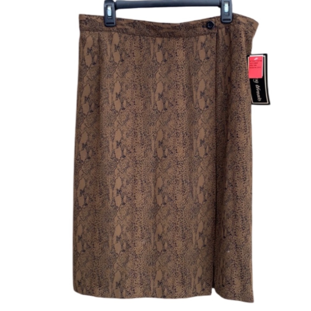 NWT Intriguing Threads Brown Classic Snakeskin Wrap Skirt Size 18W